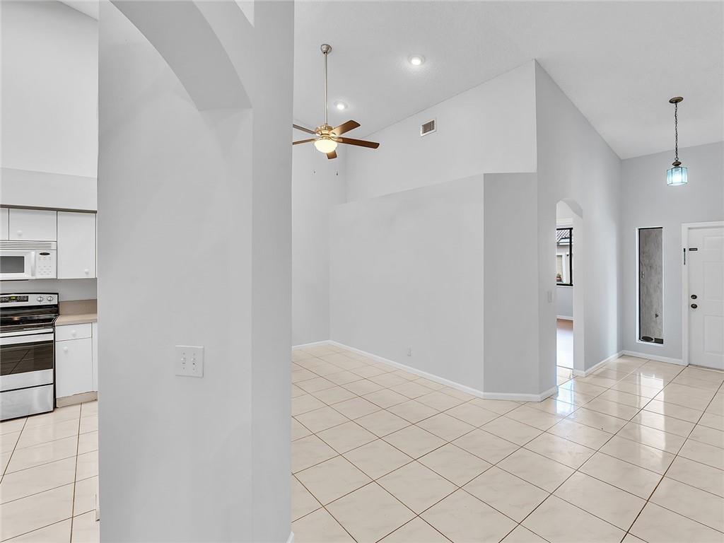 La Mirage - Residential