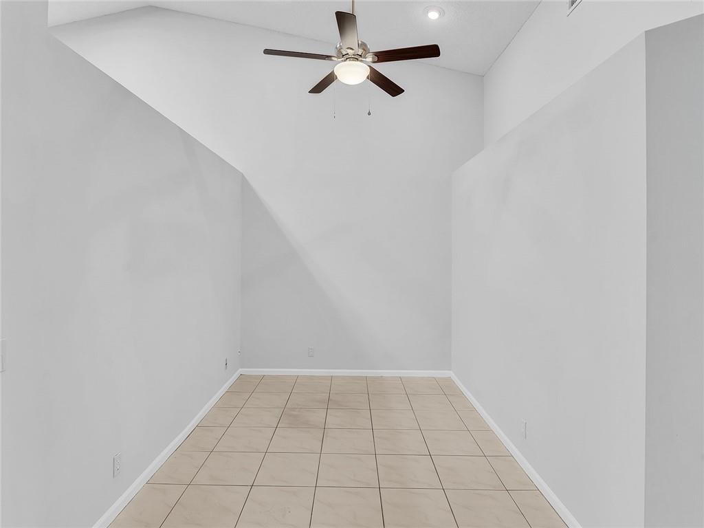 La Mirage - Residential