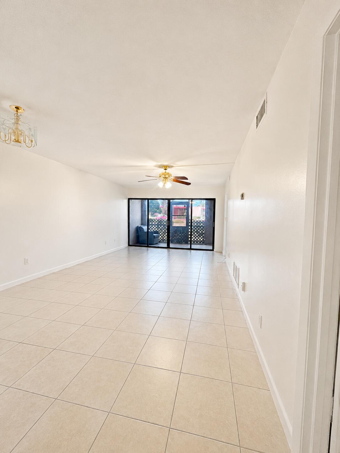2050 Oleander Boulevard 1-105