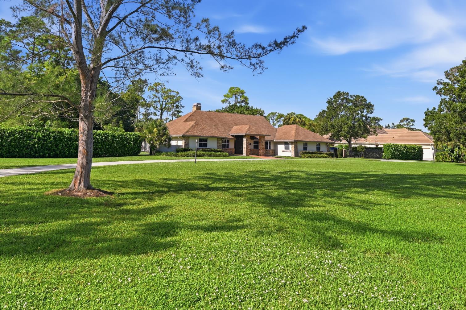 13670 Doubletree Trail