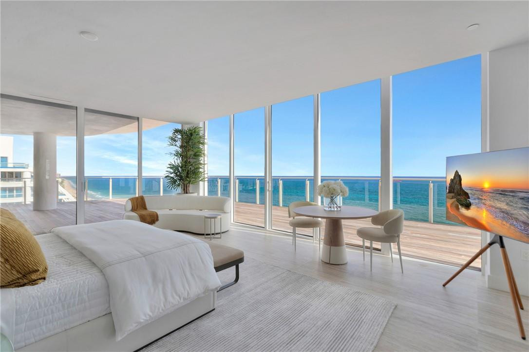 Four Seasons - Residential