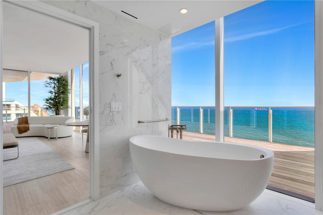 Four Seasons - Residential