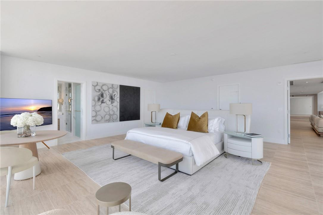 Four Seasons - Residential