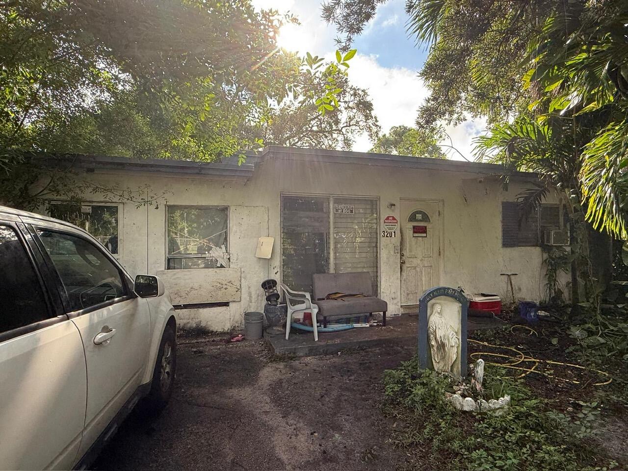 LAKE FOREST SEC 4 - Residential