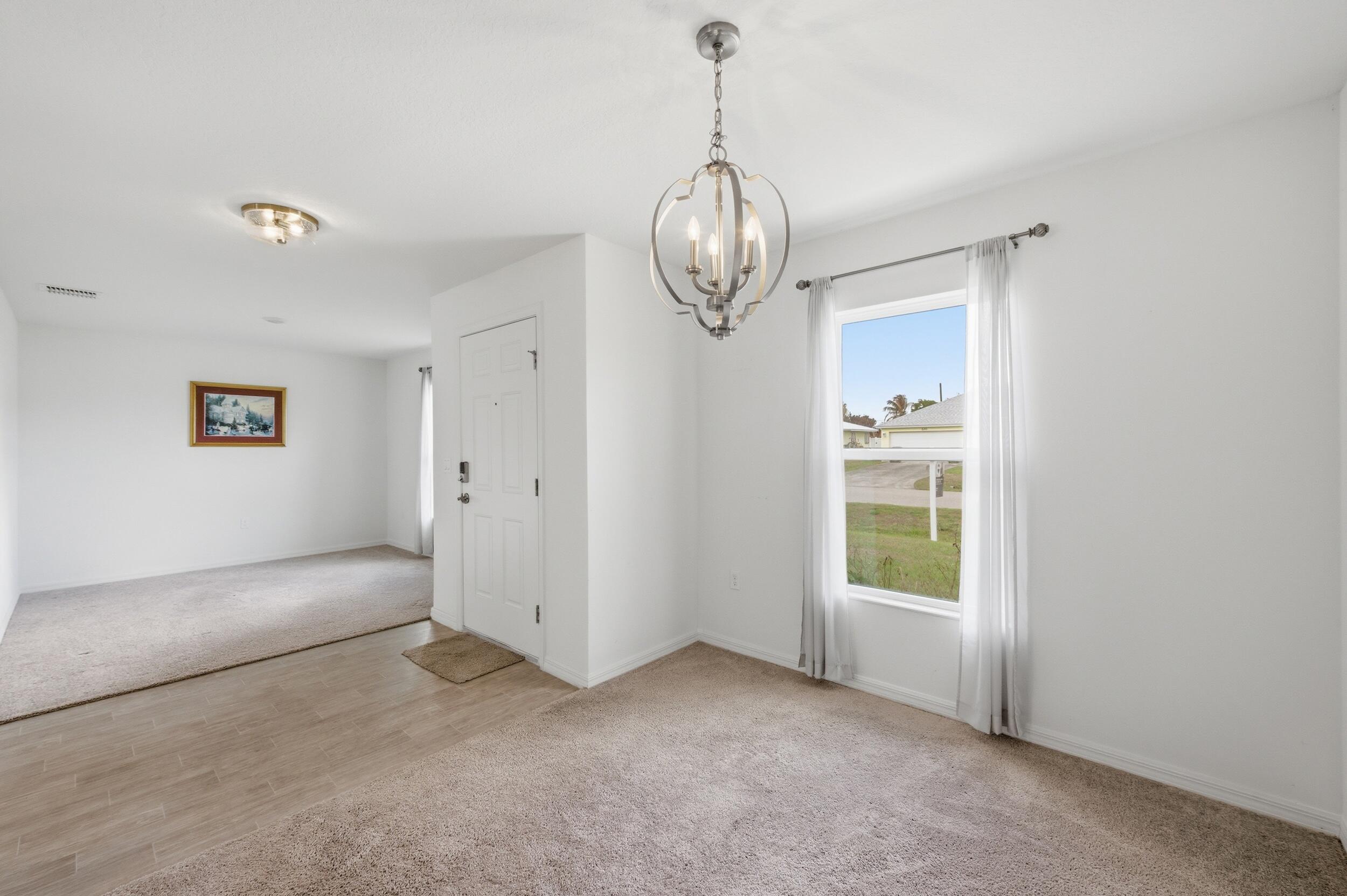 PORT ST LUCIE SECTION 18 - Residential