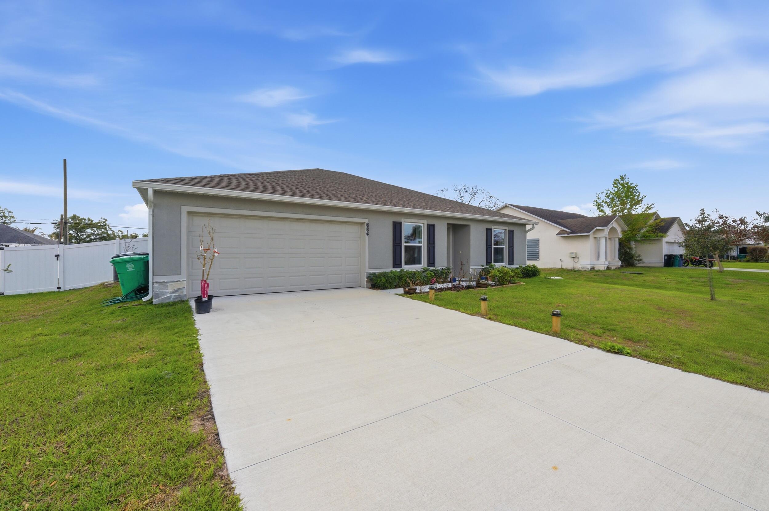 PORT ST LUCIE SECTION 18 - Residential