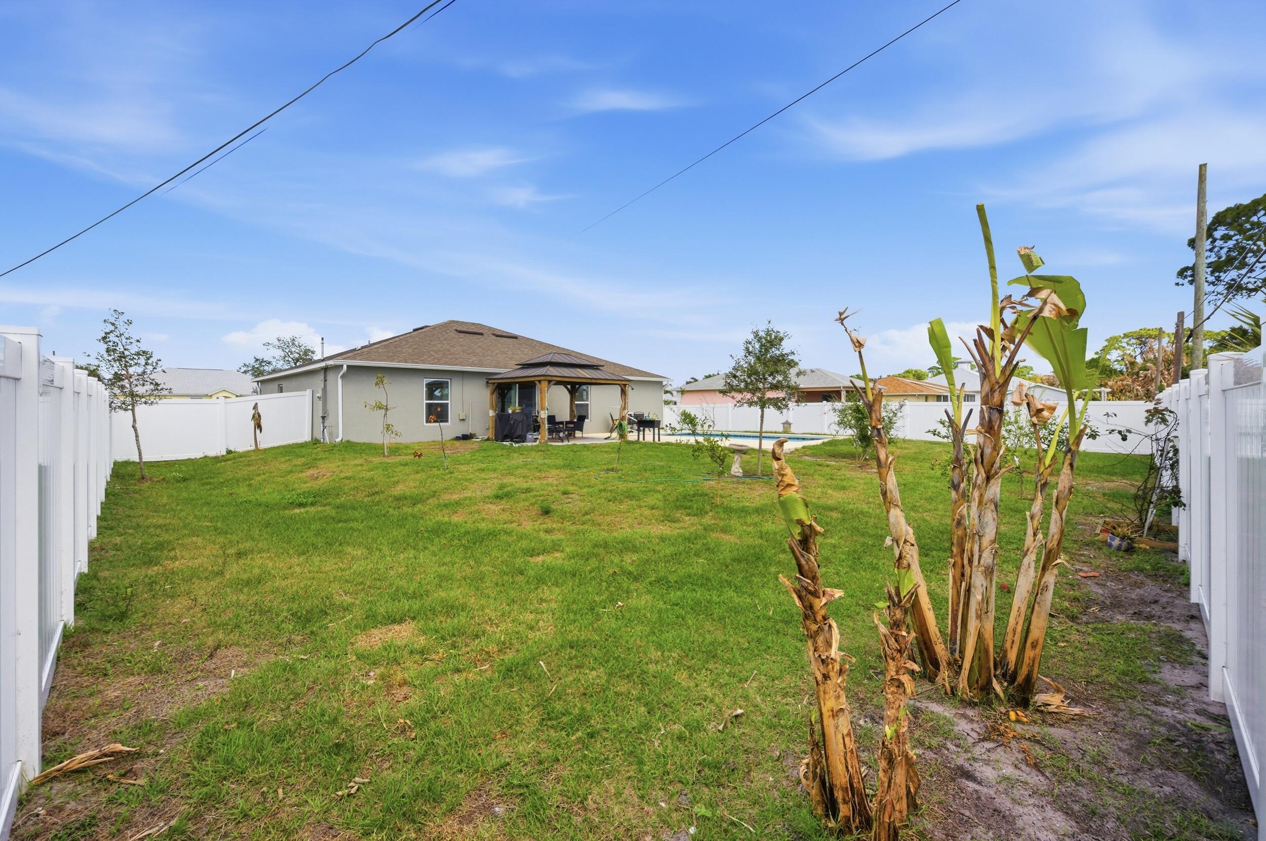 PORT ST LUCIE SECTION 18 - Residential