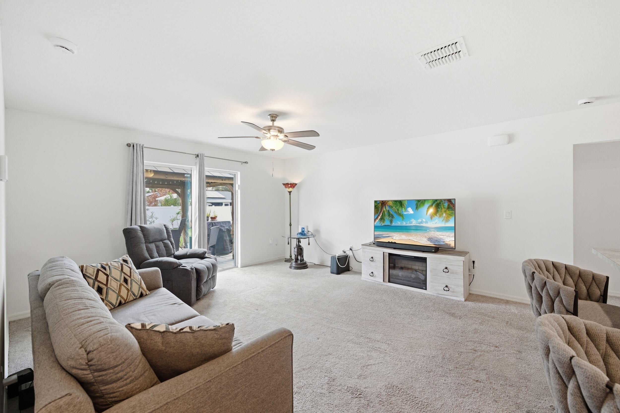 PORT ST LUCIE SECTION 18 - Residential