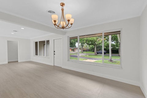 Tiny photo for 500 SW 62ND Avenue, Plantation, FL 33317 (MLS # B26084467)