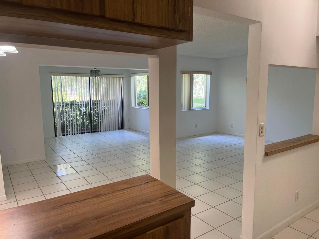 Photo of 4829 Sable Pine Circle #A-1, West Palm Beach, FL 33417 (MLS # R10979118)