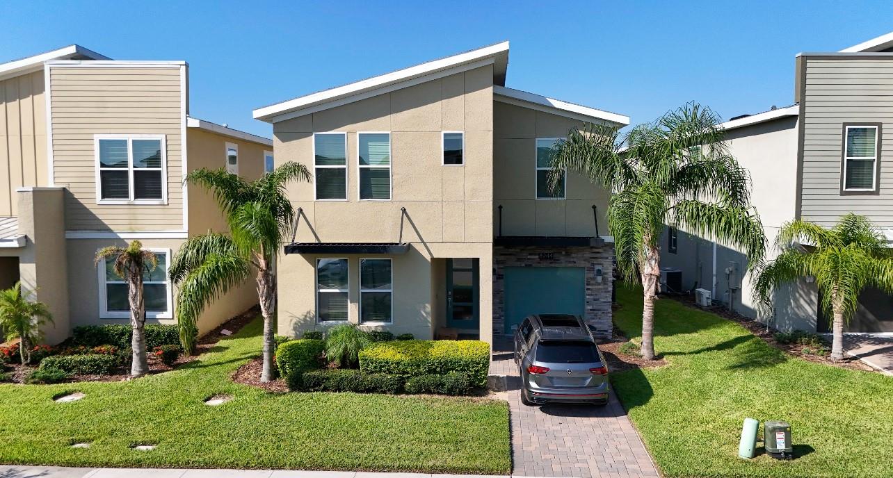 8944 CABOT CLIFFS DR