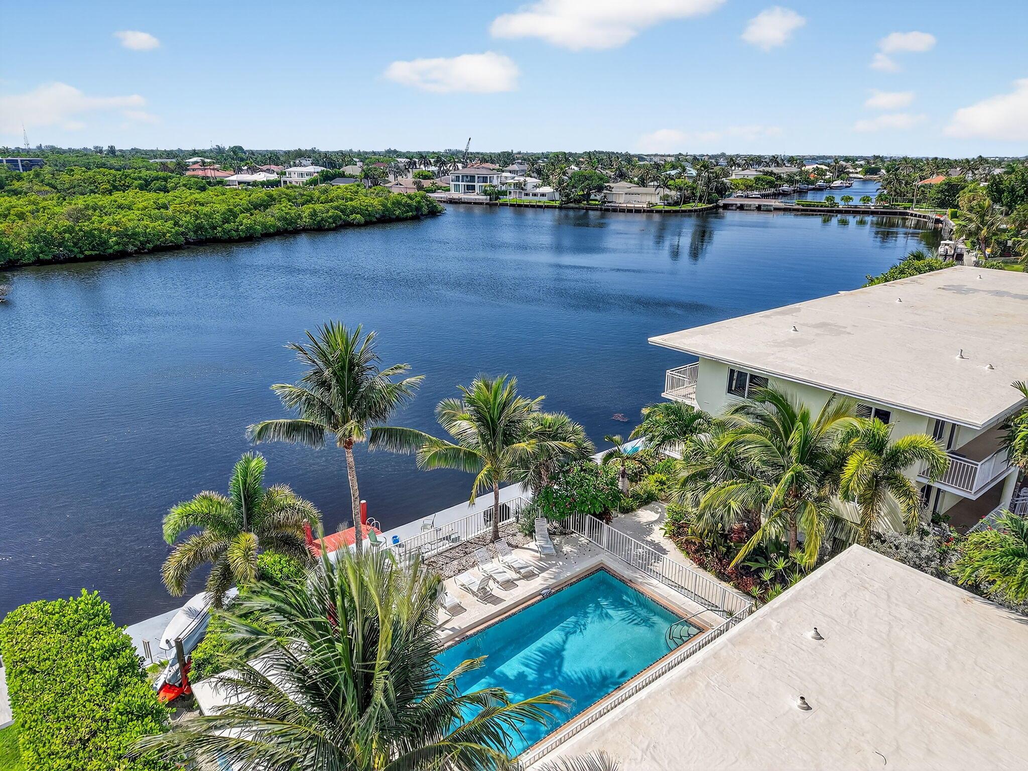 OCEAN PARK MANOR CONDO - Residential