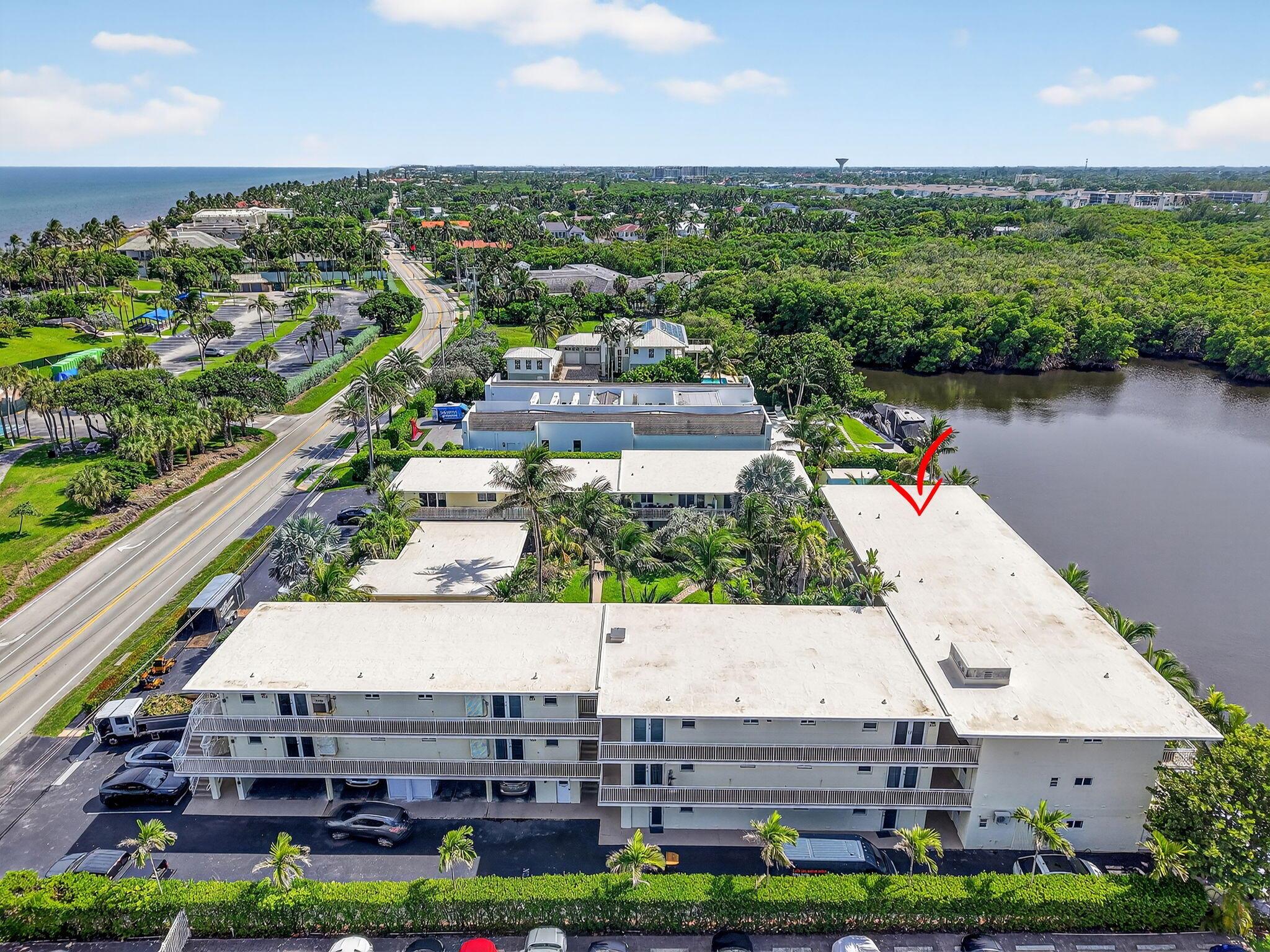 OCEAN PARK MANOR CONDO - Residential