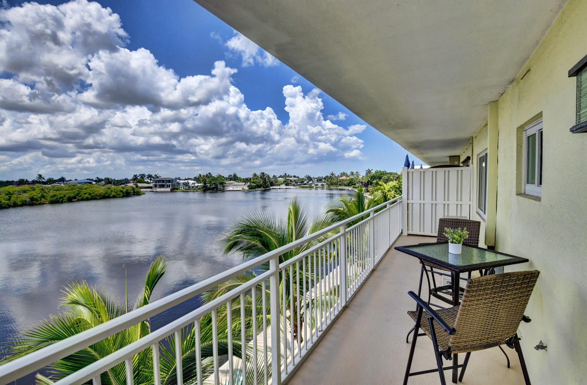 OCEAN PARK MANOR CONDO - Residential