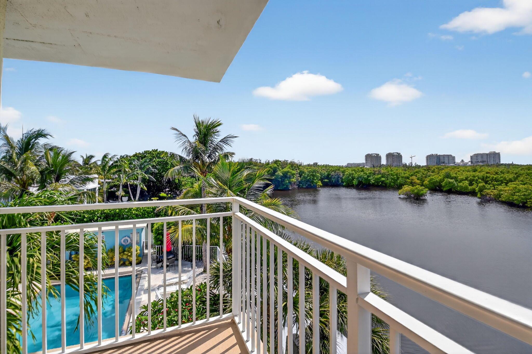 OCEAN PARK MANOR CONDO - Residential