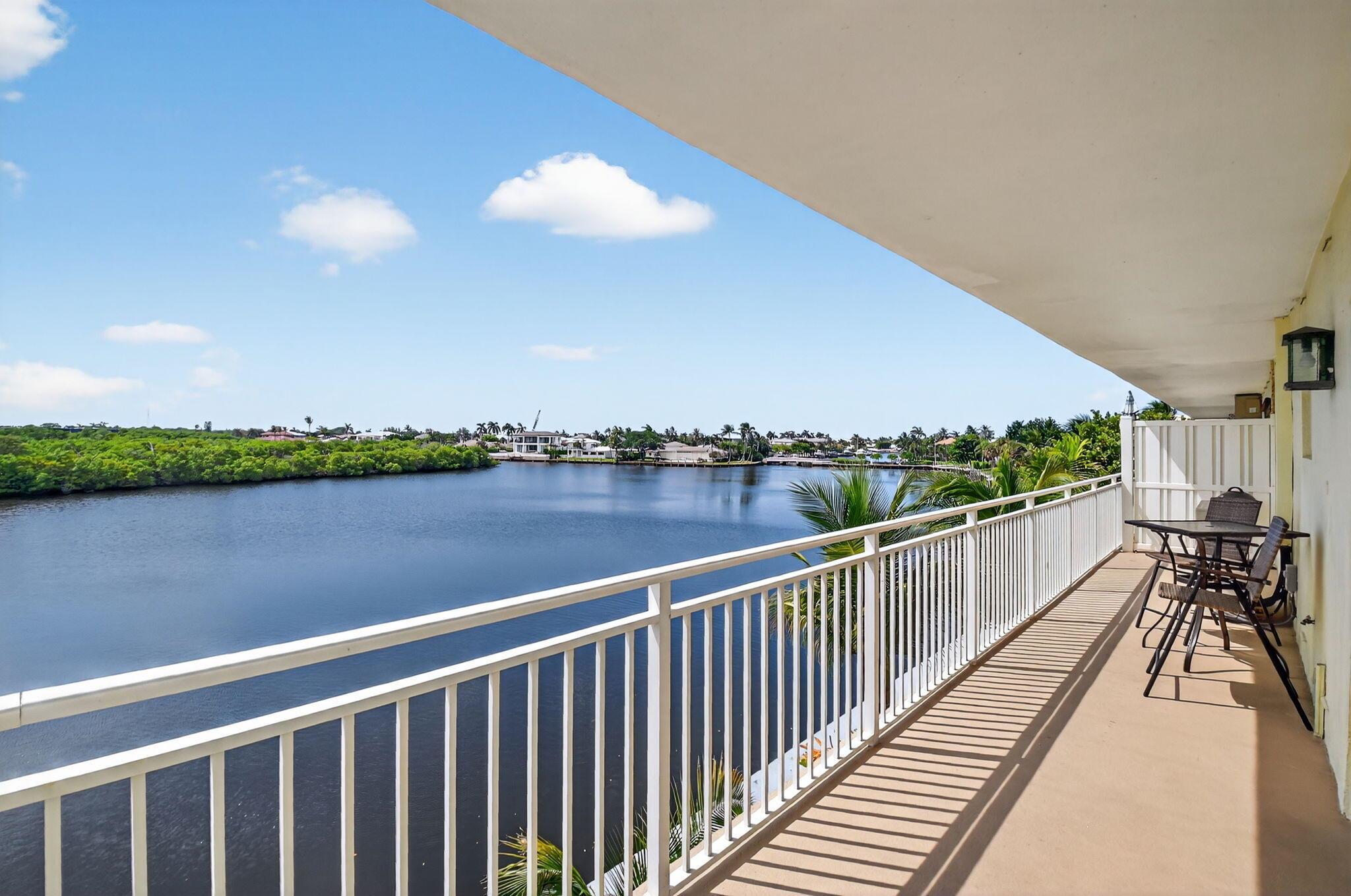 OCEAN PARK MANOR CONDO - Residential