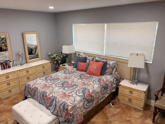 HAWAIIAN GARDENS - Residential