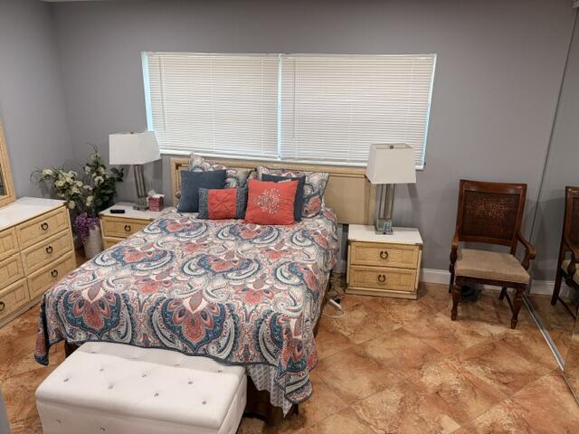 HAWAIIAN GARDENS - Residential