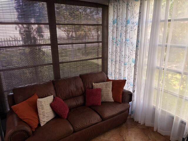 HAWAIIAN GARDENS - Residential