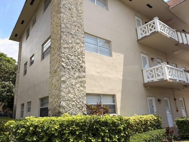 5103 NW 35th Street 401