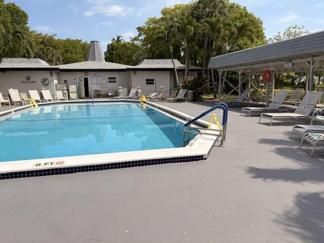 HAWAIIAN GARDENS - Residential