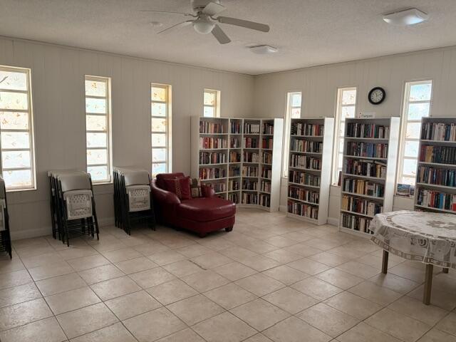 HAWAIIAN GARDENS - Residential