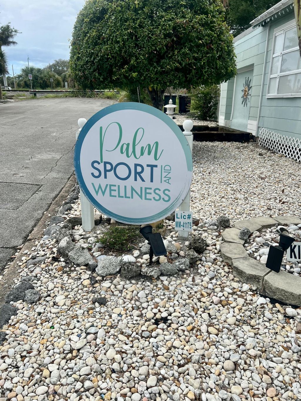 Photo of 208 E Avenue Avenue, Fort Pierce, FL 34950 (MLS # B26030291)