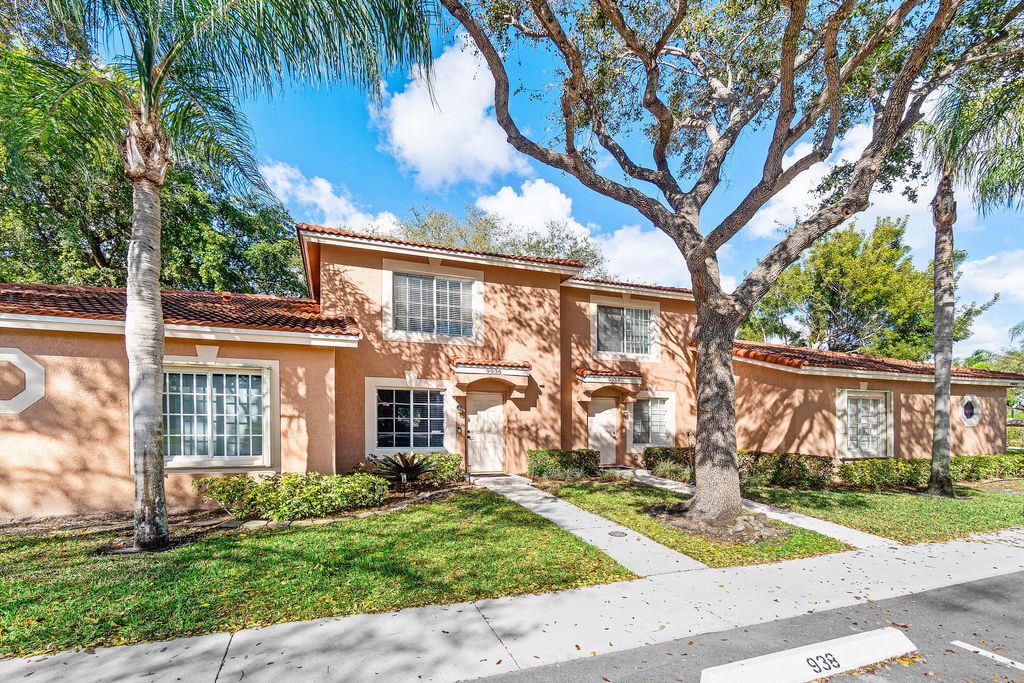 Photo of 9936 Kamena Circle, Boynton Beach, FL 33436 (MLS # R11165717)