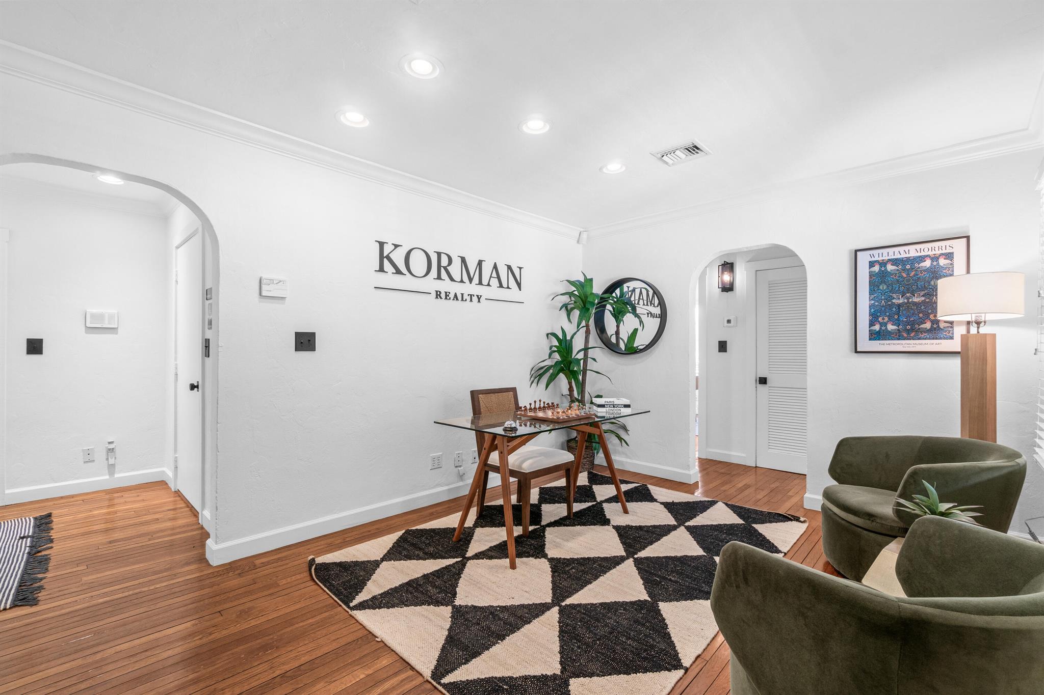 DELRAY TOWN OF - Commercial Lease