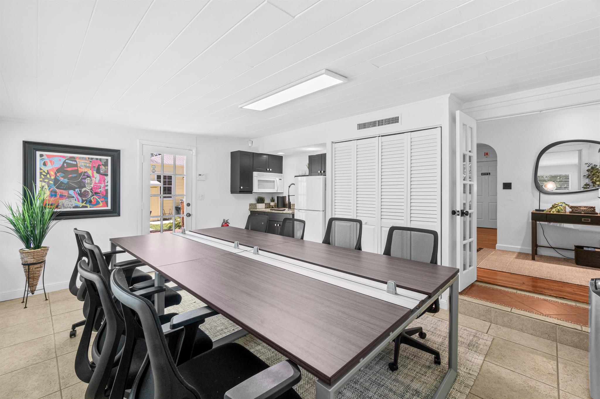 DELRAY TOWN OF - Commercial Lease