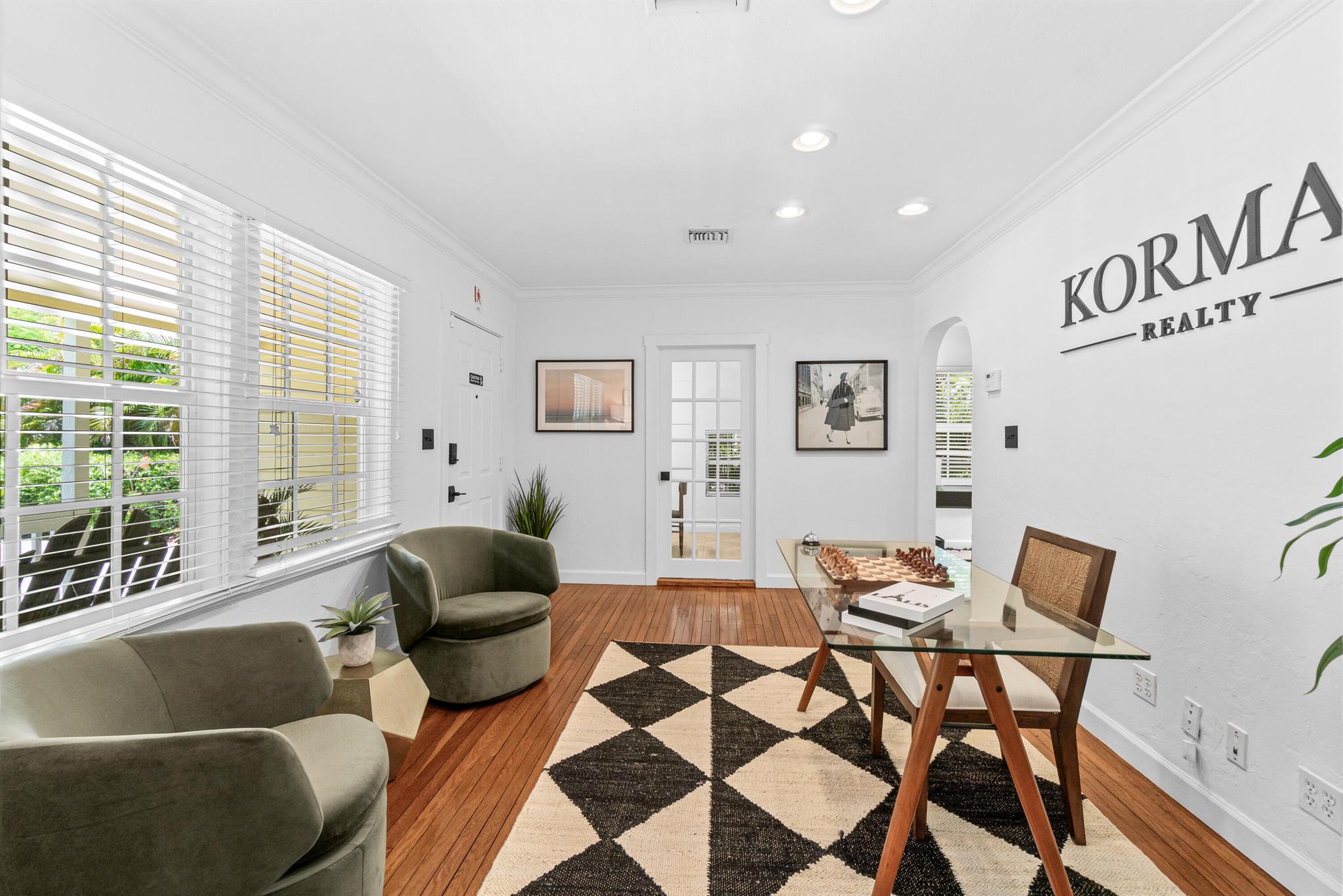 DELRAY TOWN OF - Commercial Lease