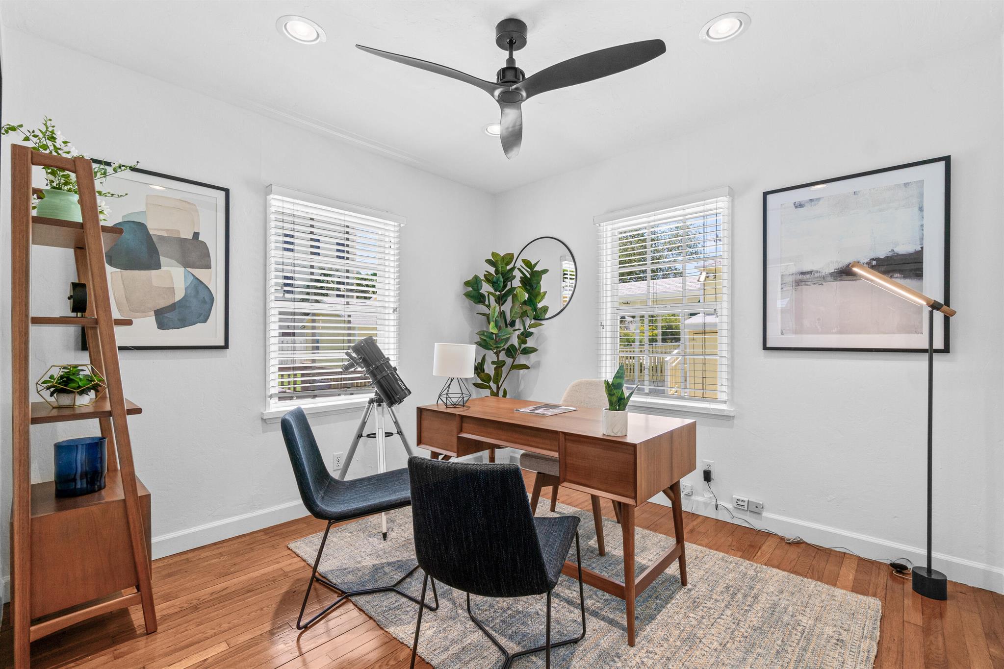 DELRAY TOWN OF - Commercial Lease