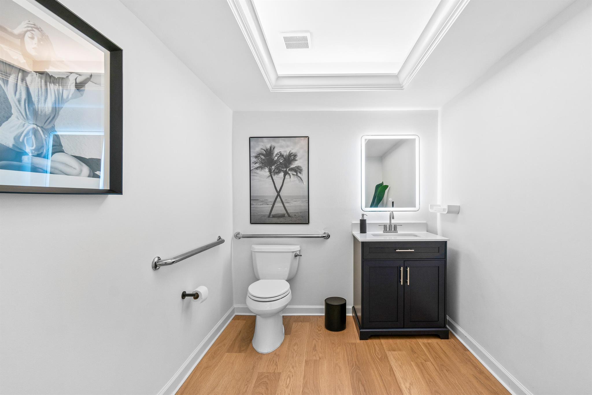 DELRAY TOWN OF - Commercial Lease