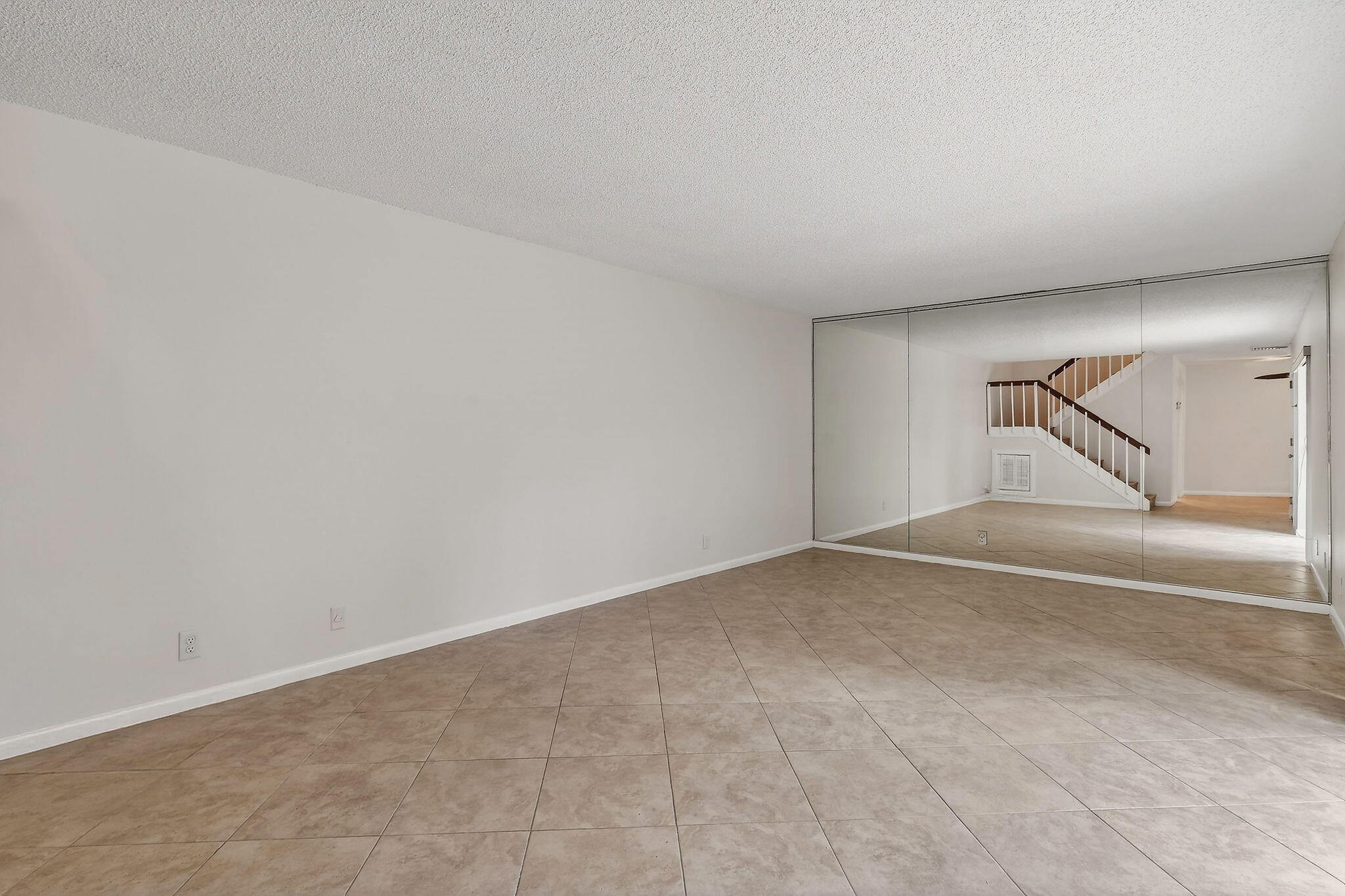 RIVER PINES - Residential