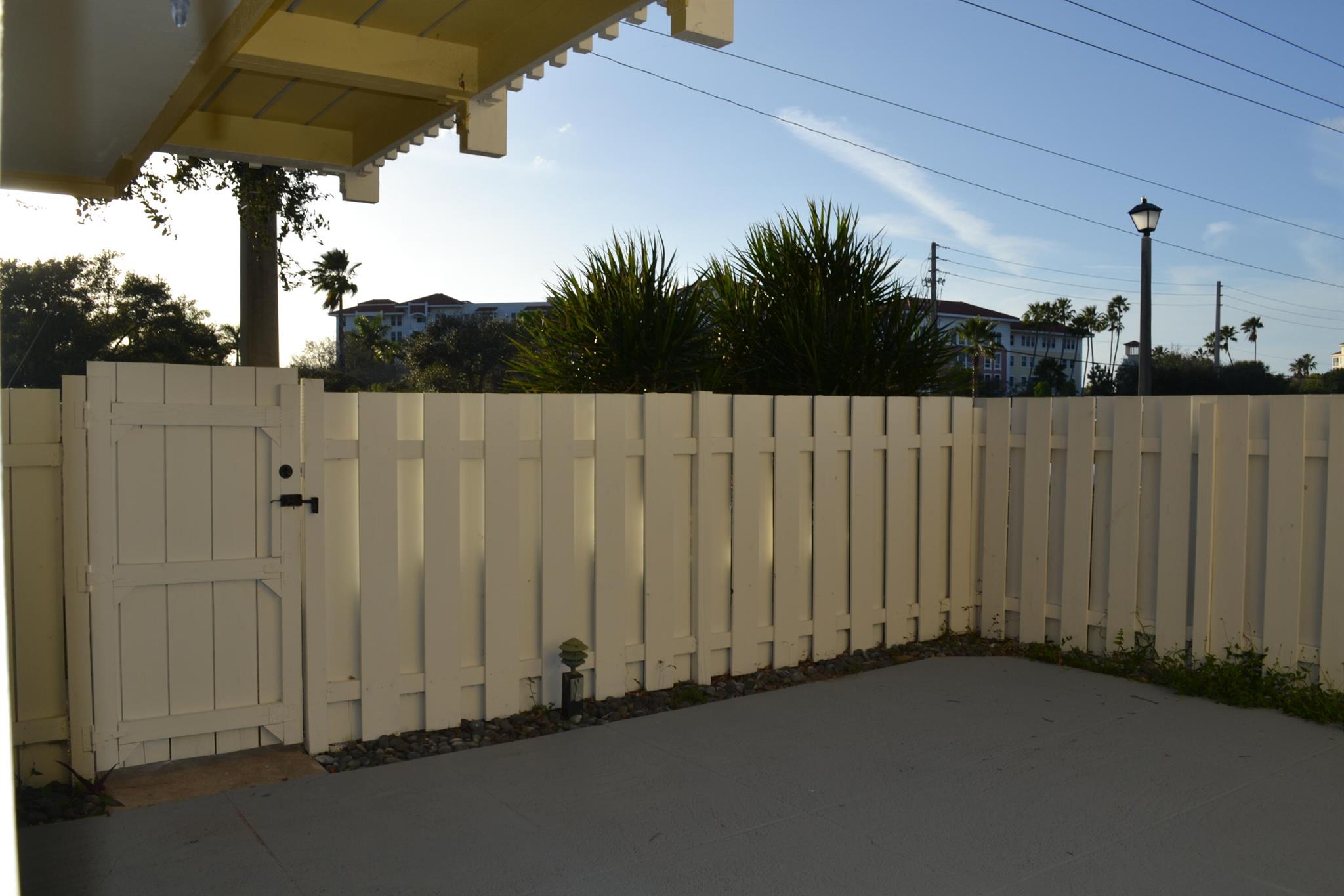 176 Seabreeze Circle