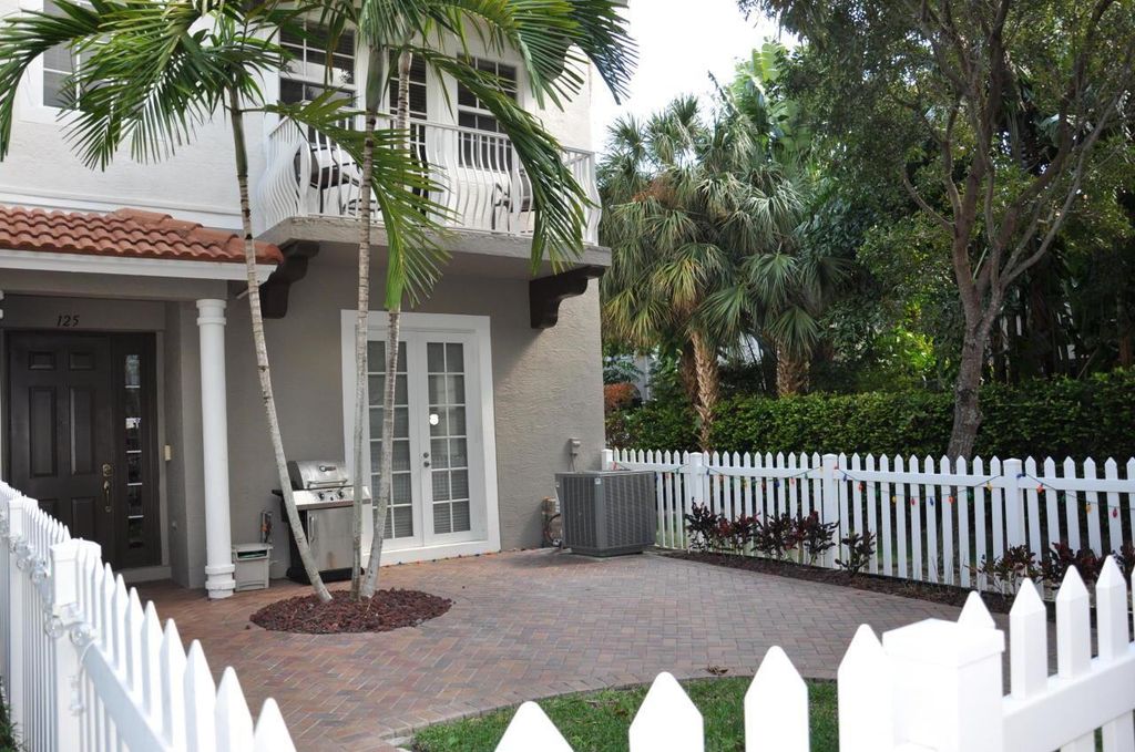 Photo of 125 Ocean Cay Way, Hypoluxo, FL 33462 (MLS # R11051284)