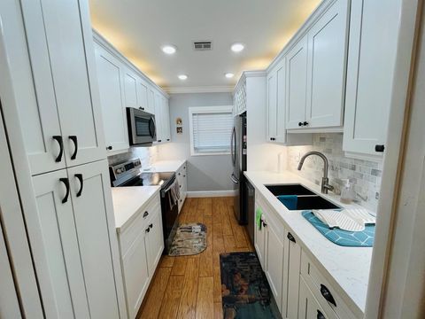 2400 SW 22nd Avenue 516 Delray Beach FL 33445