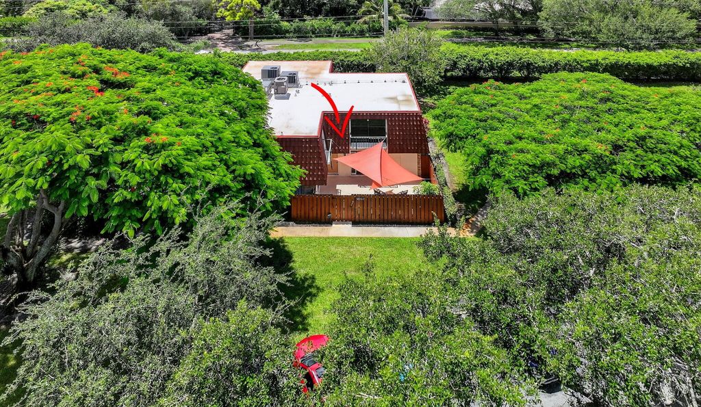 Photo of 1820 San Juan Drive #22-C, Delray Beach, FL 33445 (MLS # R11115494)