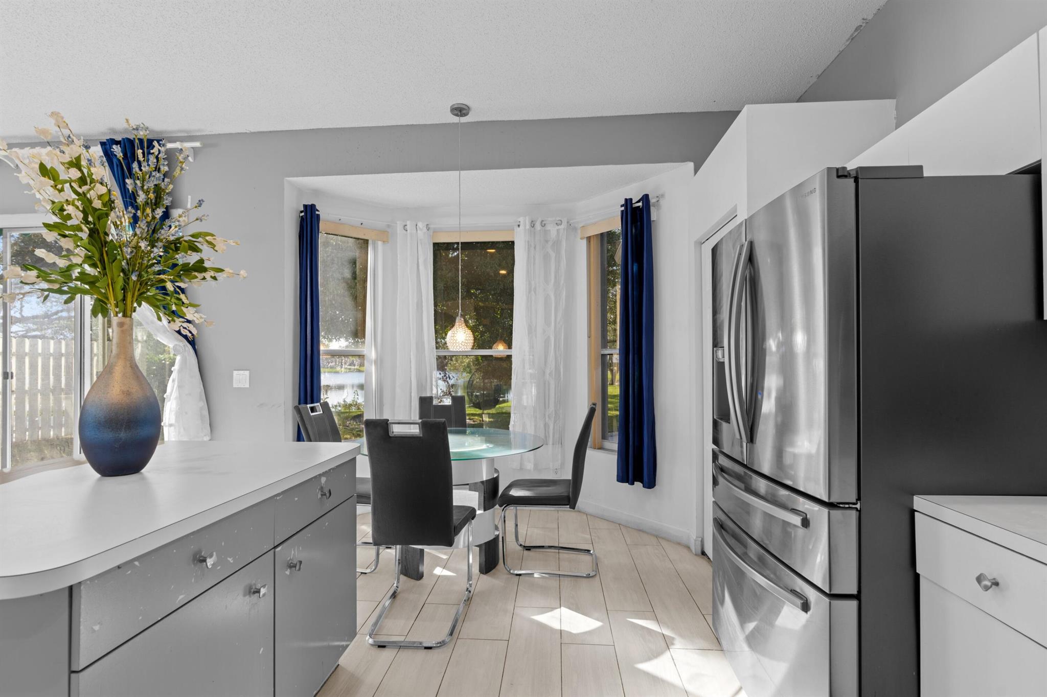 4198 Manor Forest Trail