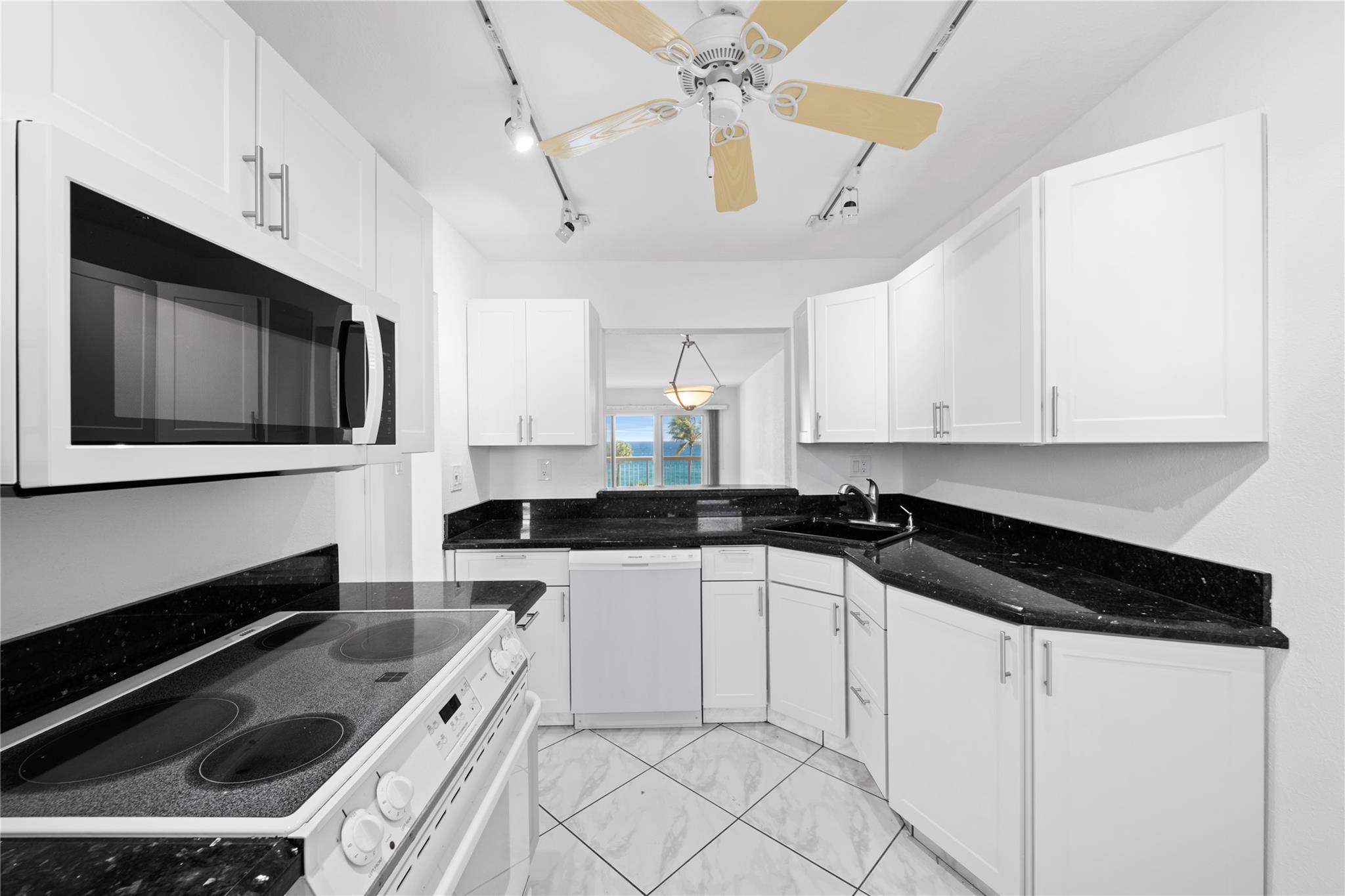 Ocean Hillsboro Condo - Residential Lease