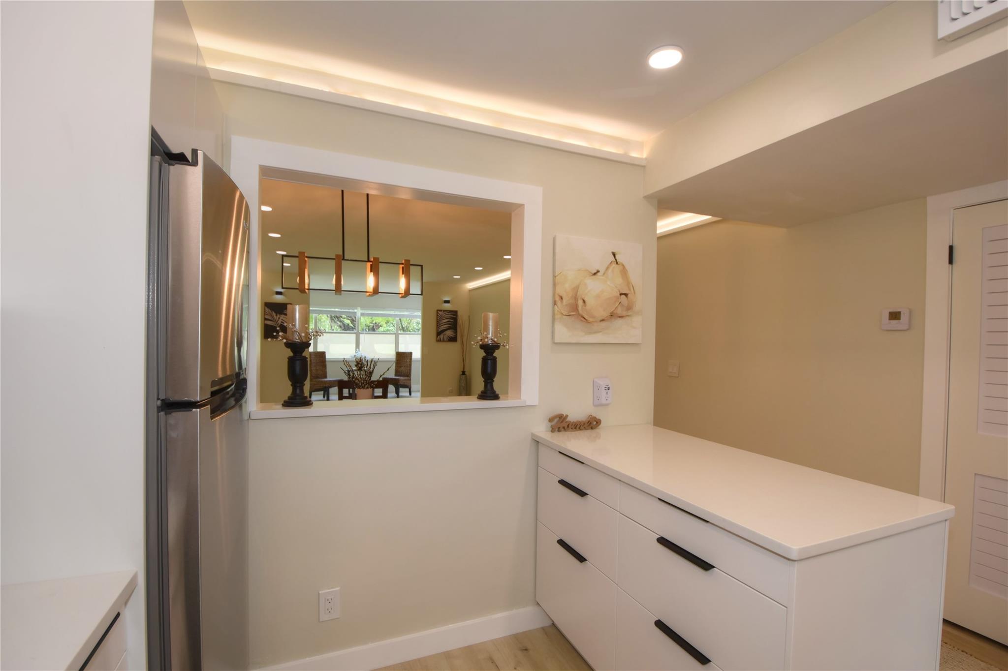 9581 Sunrise Lakes Blvd 108