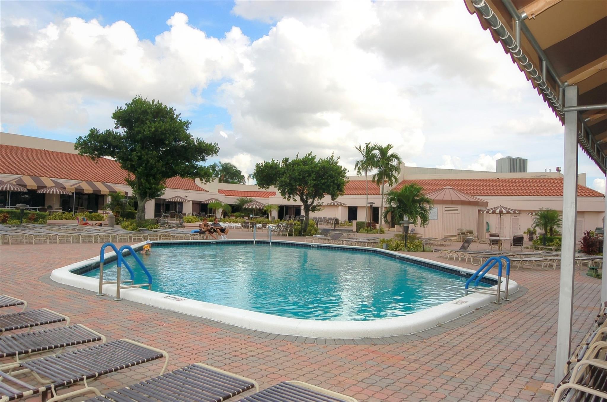 Sunrise Lakes Phase 3 - Residential