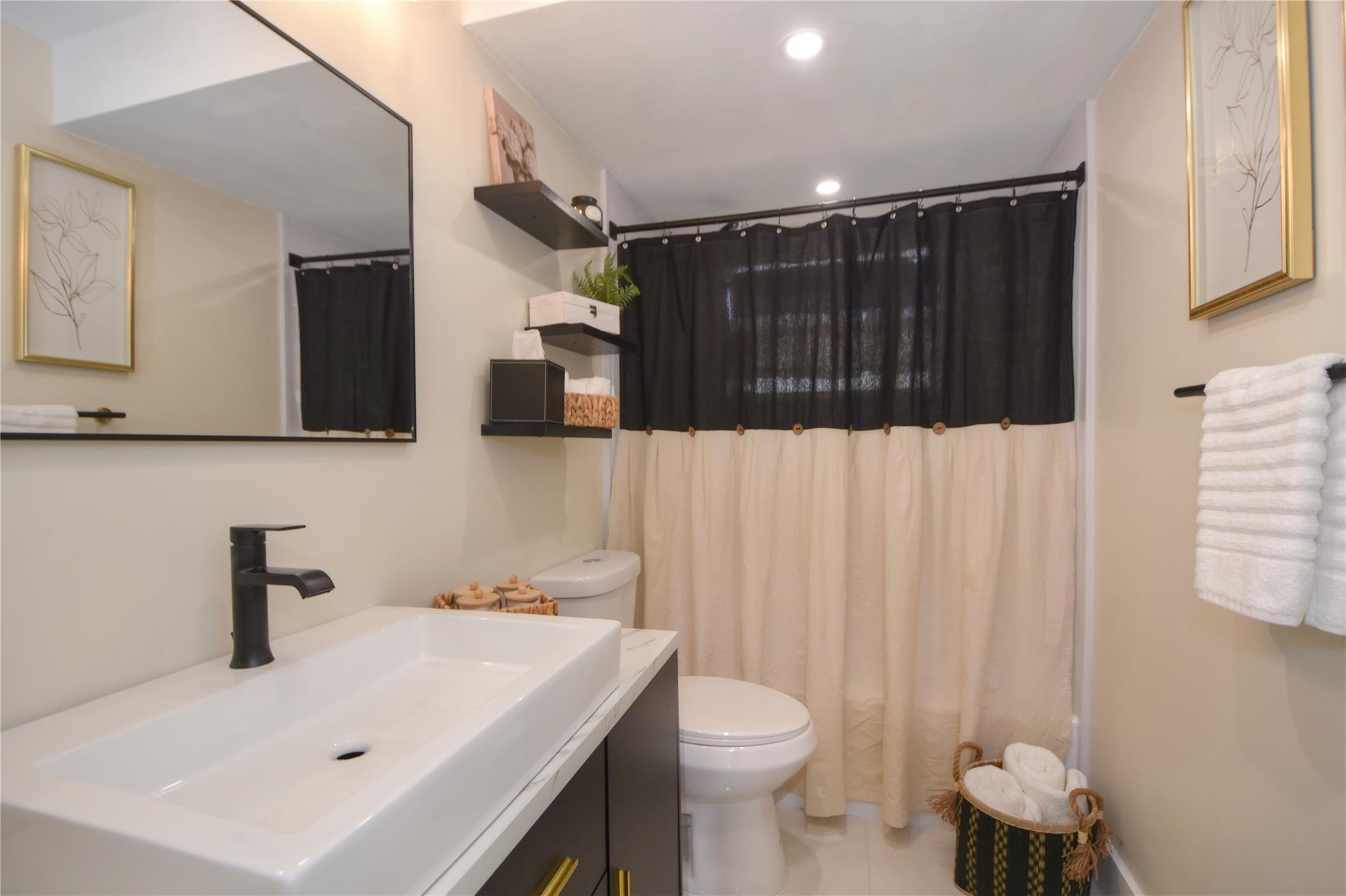 Sunrise Lakes Phase 3 - Residential