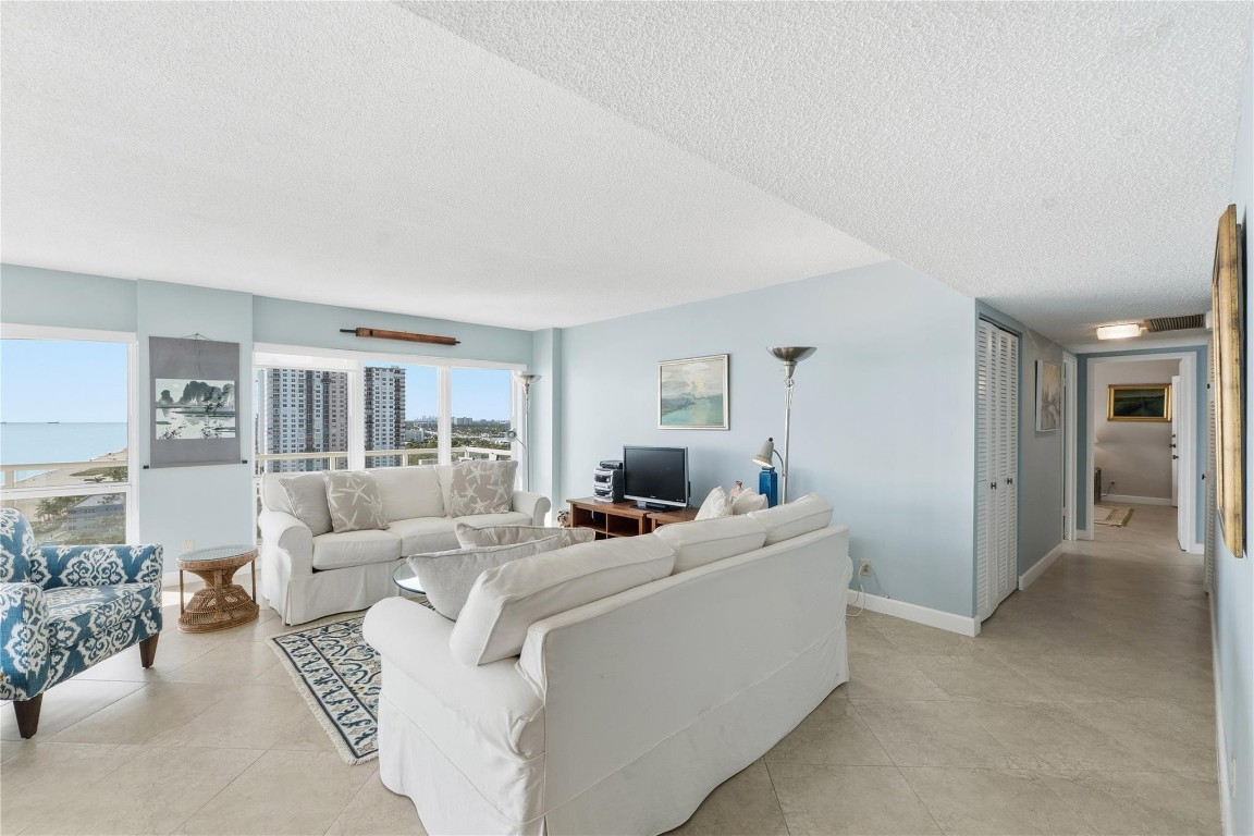 Sea Monarch - Residential