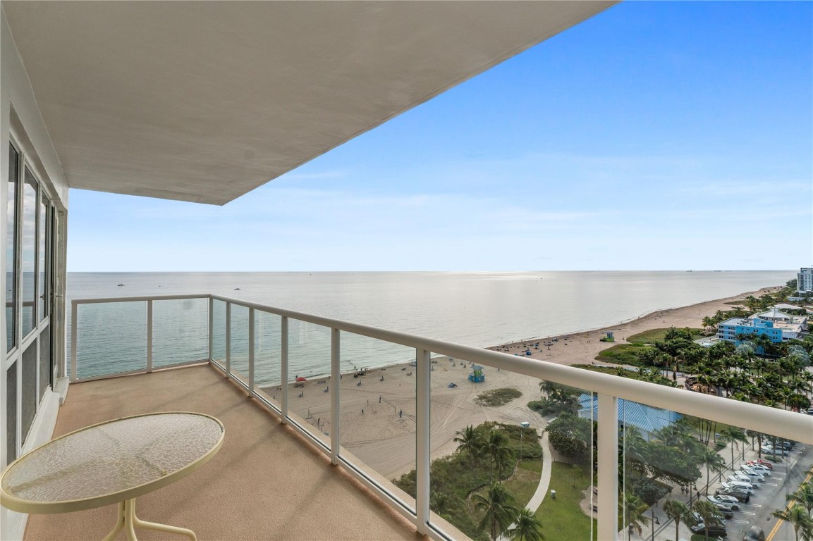 Sea Monarch - Residential