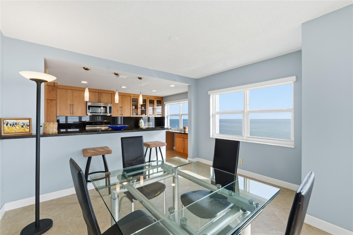 Sea Monarch - Residential