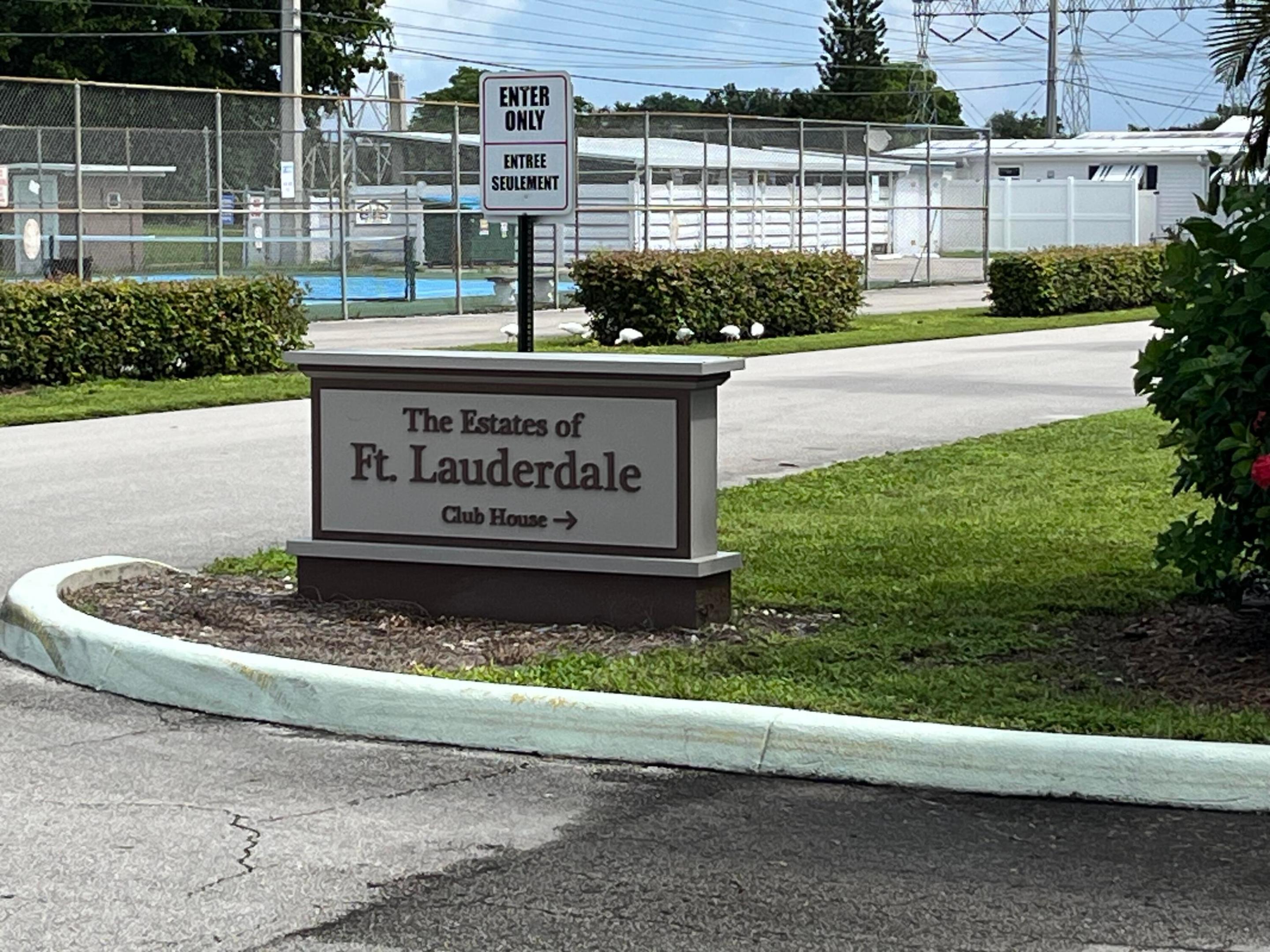 RAVENSWOOD ESTATES & MARINA - Residential