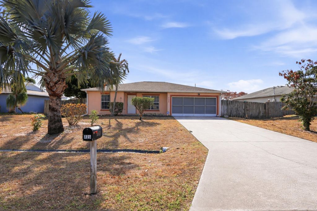 Photo of 726 SW Bond Road, Port Saint Lucie, FL 34953 (MLS # R11165394)