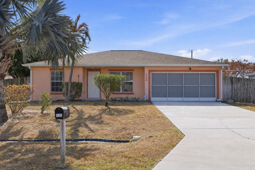 Photo of 726 SW Bond Road, Port Saint Lucie, FL 34953 (MLS # R11165394)