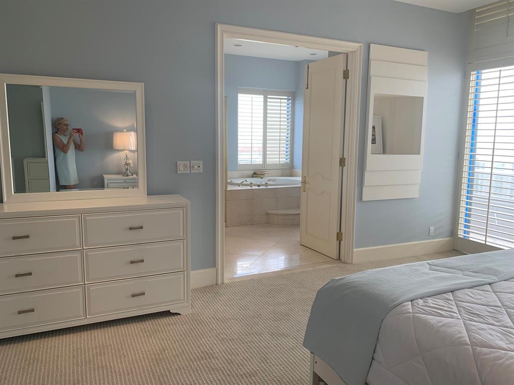 TRUMP PLAZA OF THE PALM BEACHES CONDO - Residential